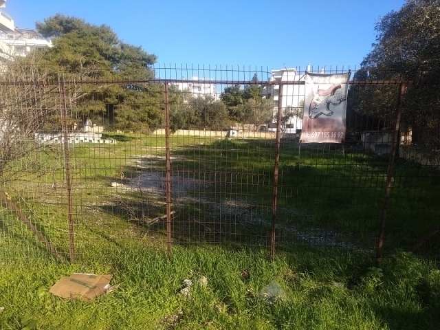 (Προς Πώληση) Αξιοποιήσιμη Γη Οικόπεδο || Αθήνα Νότια/Γλυφάδα - 1.200 τ.μ, 3.000.000€ 