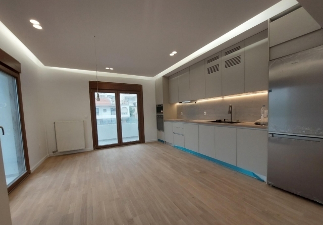 (Προς Πώληση) Κατοικία Οροφοδιαμέρισμα || Ανατολική Αττική/Βούλα - 150 τ.μ, 3 Υ/Δ, 1.350.000€ 