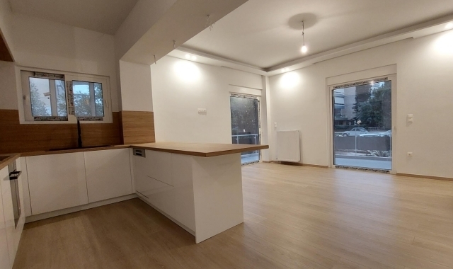 (Προς Πώληση) Κατοικία Οροφοδιαμέρισμα || Αθήνα Νότια/Γλυφάδα - 79 τ.μ, 2 Υ/Δ, 470.000€ 