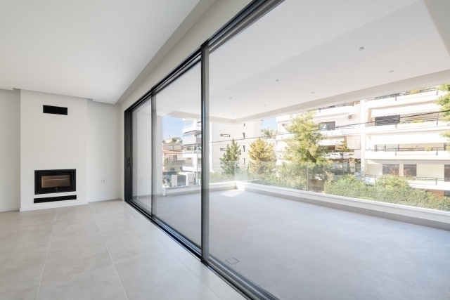 (Προς Πώληση) Κατοικία Οροφοδιαμέρισμα || Αθήνα Νότια/Γλυφάδα - 137 τ.μ, 3 Υ/Δ, 1.100.000€ 